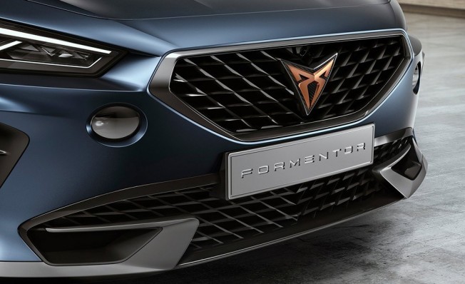 CUPRA Formentor - frontal CUPRA Formentor - frontal