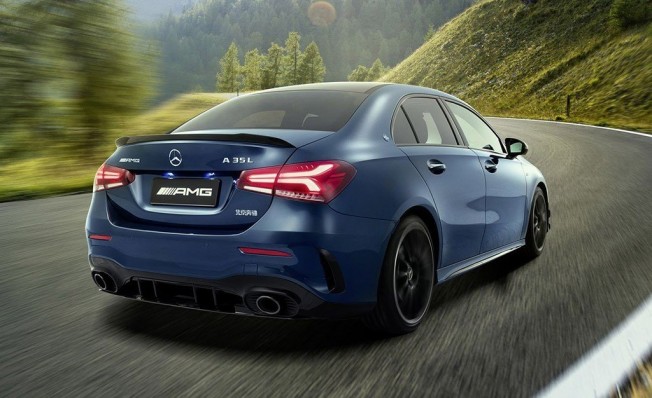Mercedes-AMG A 35 L 4MATIC Sedan - posterior Mercedes-AMG A 35 L 4MATIC Sedan - posterior