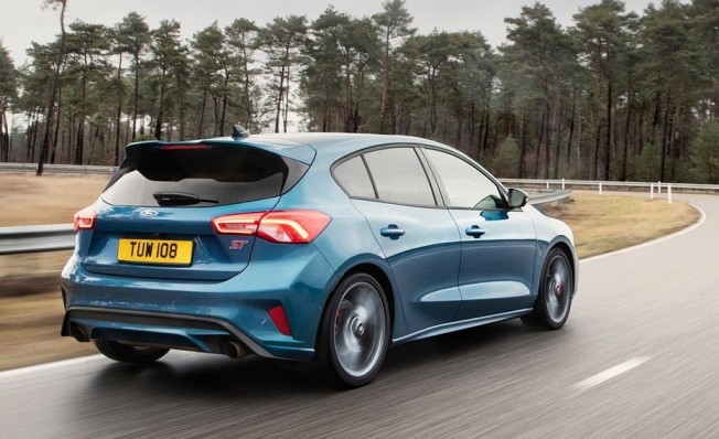 Ford Focus ST 2019 - posterior Ford Focus ST 2019 - posterior
