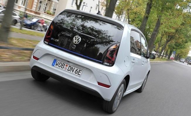 Volkswagen e-Up! - posterior Volkswagen e-Up! - posterior
