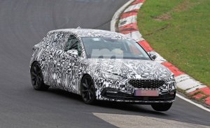 El futuro SEAT León 2020 a fondo en el circuito de Nürburgring
