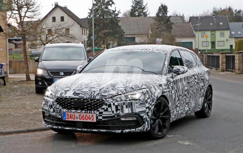 seat-leon-prototipos-nurburgring-fotos-espia-201956308-1554795282_4.jpg