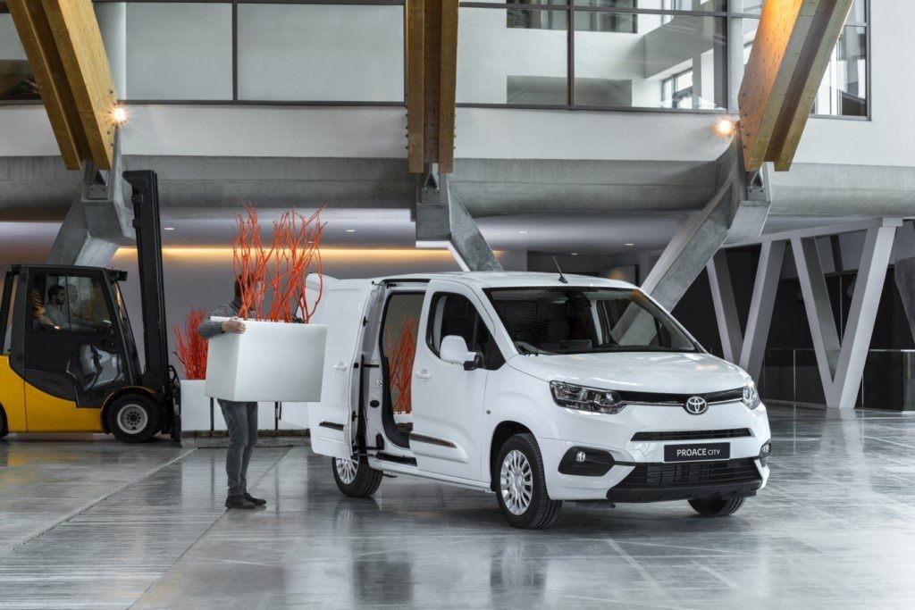 toyota-proace-city-201956757-1556023943_2.jpg