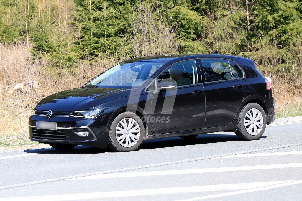 volkswagen-golf-mk-viii-fotos-espia-201956779-1556093237_4.jpg