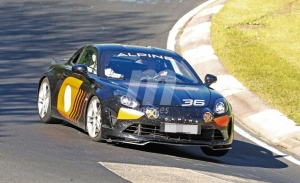 La versión de calle del Alpine A110 GT4 se ha destapado en Nürburgring