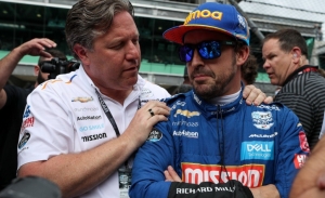 Brown: "McLaren quiere volver a la Indy 500 y ganar con Alonso"