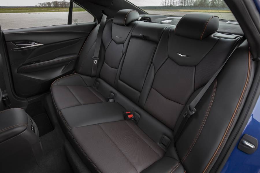 cadillac-ct4-v-201957904-1559290259_3.jp