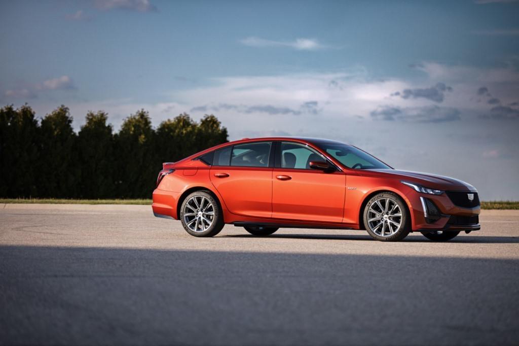cadillac-ct5-v-201957903-1559289543_1.jp