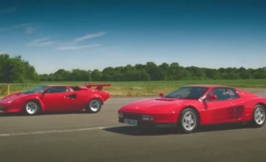 Drag race retro: Lamborghini Countach vs. Ferrari Testarossa