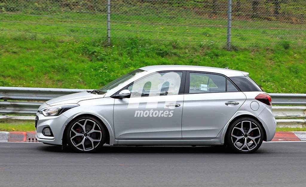 hyundai-i20-n-fotos-espia-201957180-1557