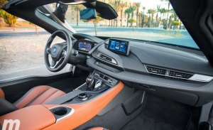 Los futuros eléctricos de BMW i dicen adiós a interiores futuristas