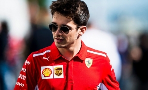 Alonso: "Charles Leclerc lo tiene todo para alcanzar el éxito"