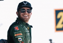 Chilton renuncia a los óvalos; Daly le sustituye en Texas