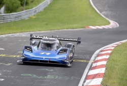 El récord en Nordschleife del Volkswagen ID. R en vídeo