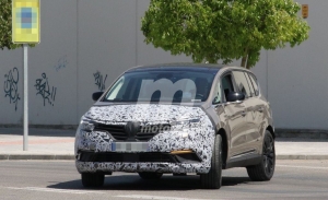 Nuevas fotos espía del Renault Espace 2020, el crossover sigue con sus pruebas