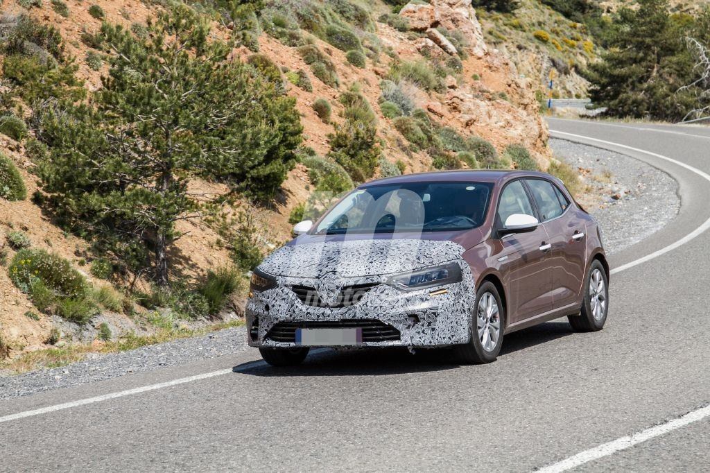renault-megane-2020-fotos-desarrollo-201