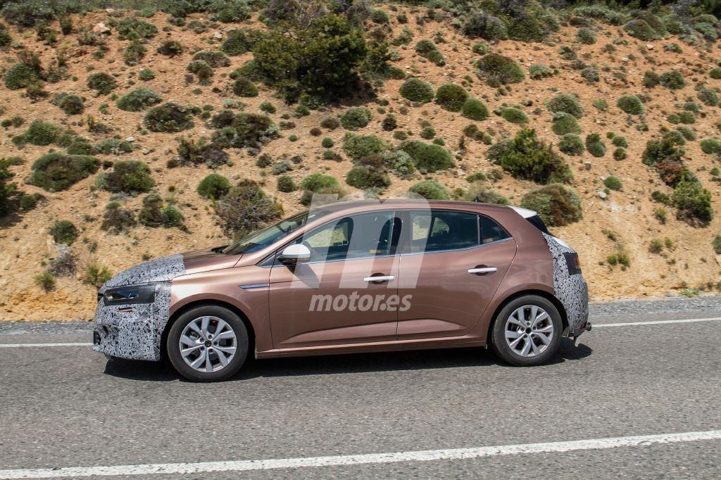 renault-megane-2020-fotos-desarrollo-201