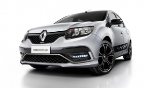 Renault Sandero RS 2.0, pequeños cambios en el deportivo de bajo coste