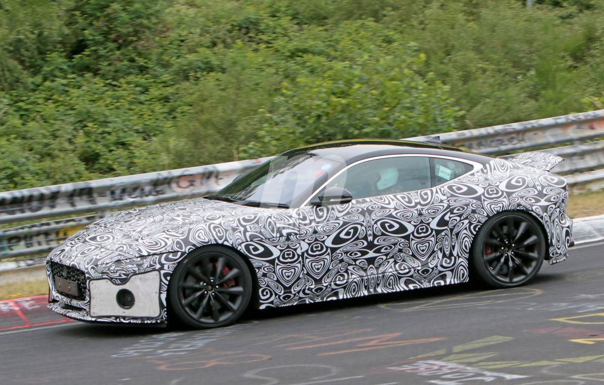 jaguar-f-type-coupe-2020-fotos-espia-nurburgring-201958779-1561993243_8.jpg