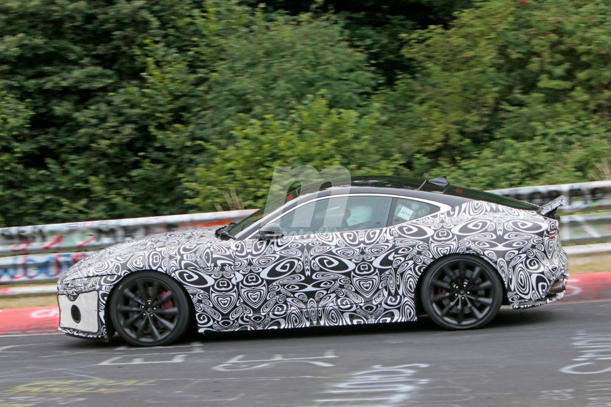 jaguar-f-type-coupe-2020-fotos-espia-nurburgring-201958779-1561993255_10.jpg