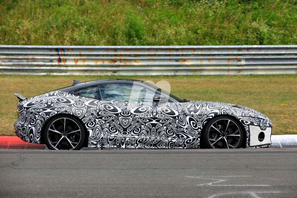 jaguar-f-type-coupe-2020-fotos-espia-nurburgring-201958779-1561998566_21.jpg