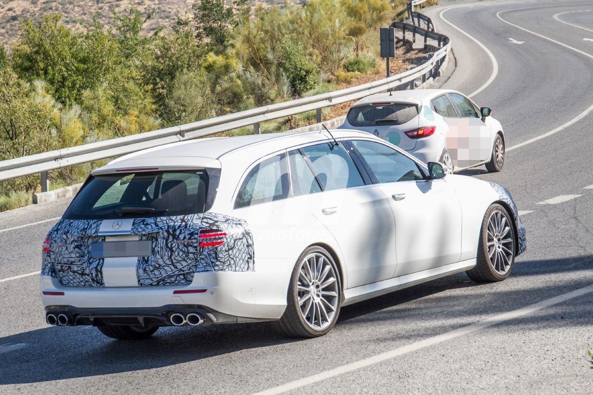 mercedes-amg-e-53-estate-fotos-espia-fac