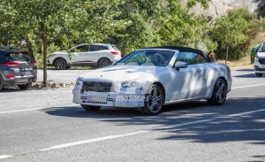 El nuevo Mercedes Clase E Cabrio 2020 se pasea por España
