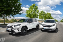 Comparativa Honda CR-V Hybrid vs Toyota RAV4 Hybrid, separados al nacer (con vídeo)