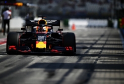Verstappen comienza lejos y Gasly sufre un accidente en Hockenheim