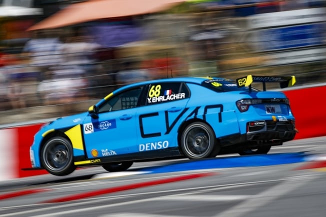 Norbert Michelisz gana en Vila Real y aprieta el WTCR