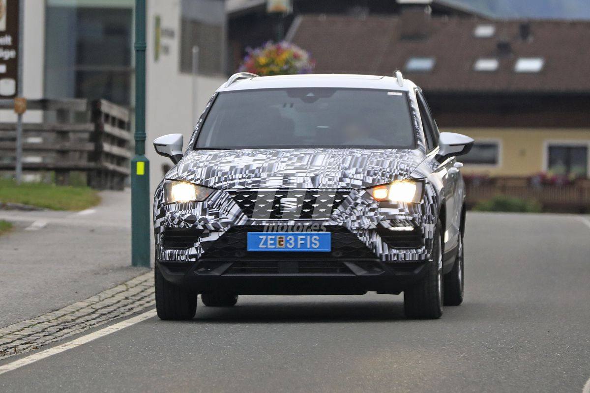 seat-ateca-facelift-fotos-espia-20195900