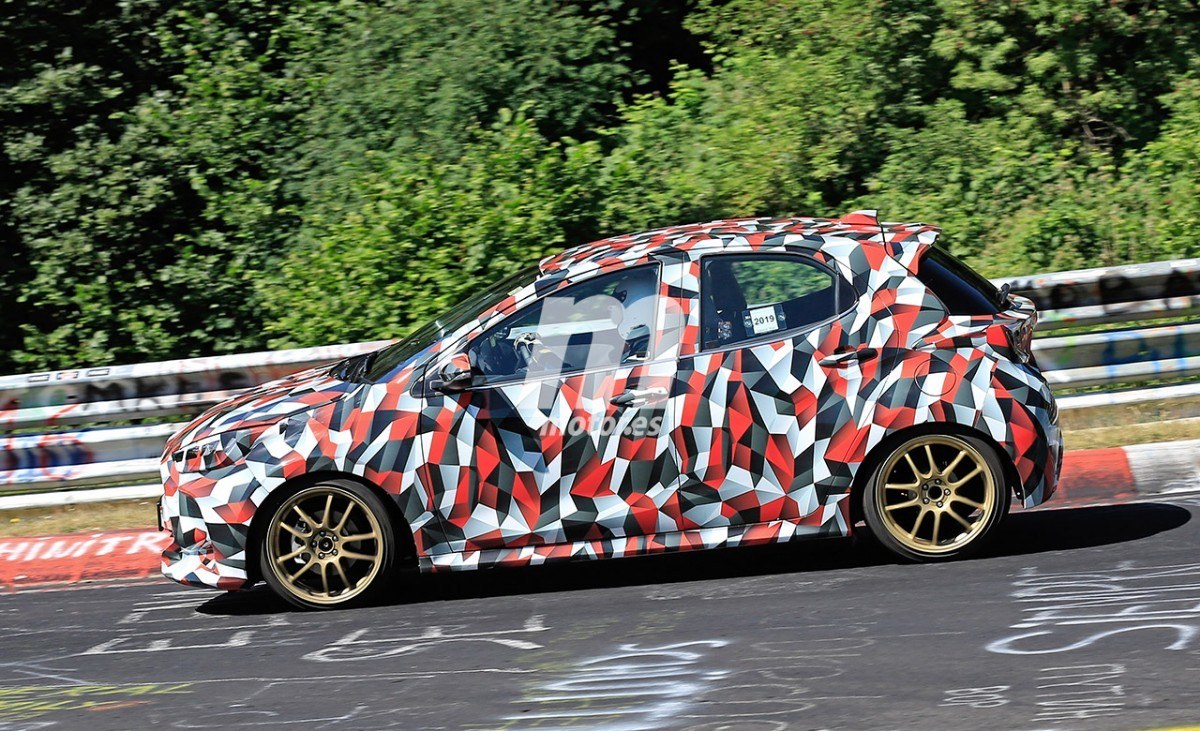 toyota-yaris-2021-fotos-espia-201958863-1562236743_24.jpg
