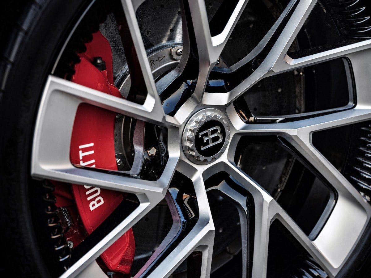 bugatti-centodieci-1600-cv-edicion-limitada-oficial-201960025-1566025029_6.jpg