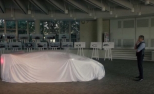 ¿Primera imagen del Bugatti homenaje al EB110 SS?