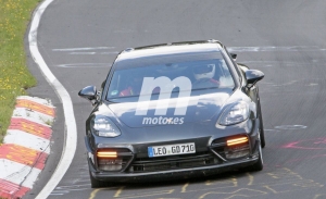 Gemballa prueba una nueva aerodinámica a bordo del Porsche Panamera Turbo en Nürburgring