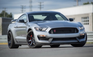 El nuevo Mustang Shelby GT350R 2020 estrena elementos del Shelby GT500