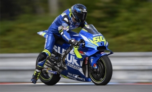 Joan Mir es baja en Silverstone, Guintoli vive su 'semana grande'