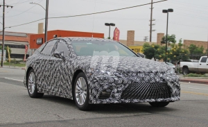 El nuevo Lexus LS de hidrógeno ya rueda con su configuración definitiva