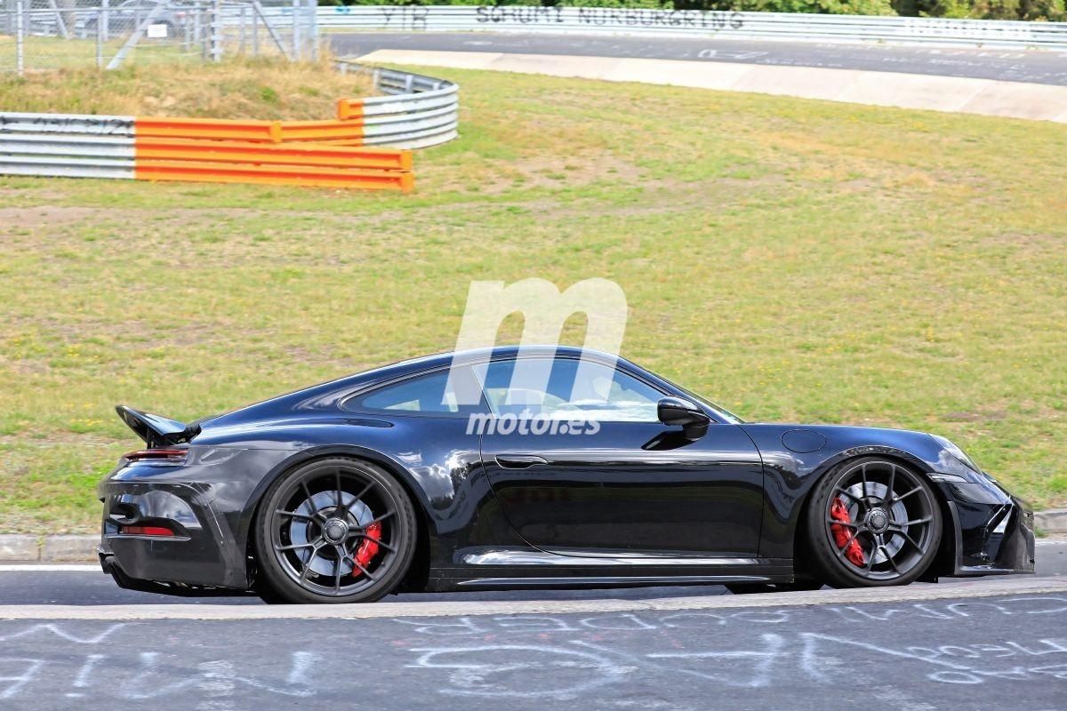 primeras-fotos-espia-del-nuevo-porsche-9