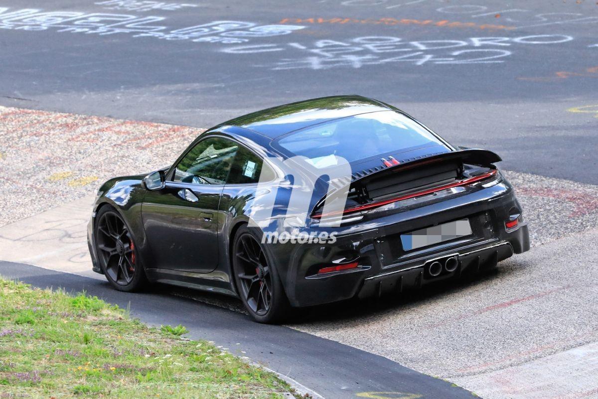 primeras-fotos-espia-del-nuevo-porsche-9