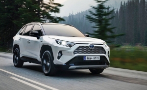 El Toyota RAV4 está de aniversario, el todocamino cumple 25 años