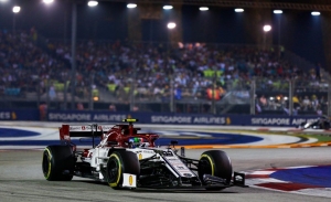Diez segundos de sanción para Giovinazzi, que mantiene la 10º posición
