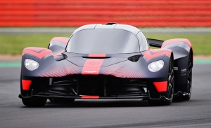 El Aston Martin Valkyrie del WEC no tendrá un sistema híbrido