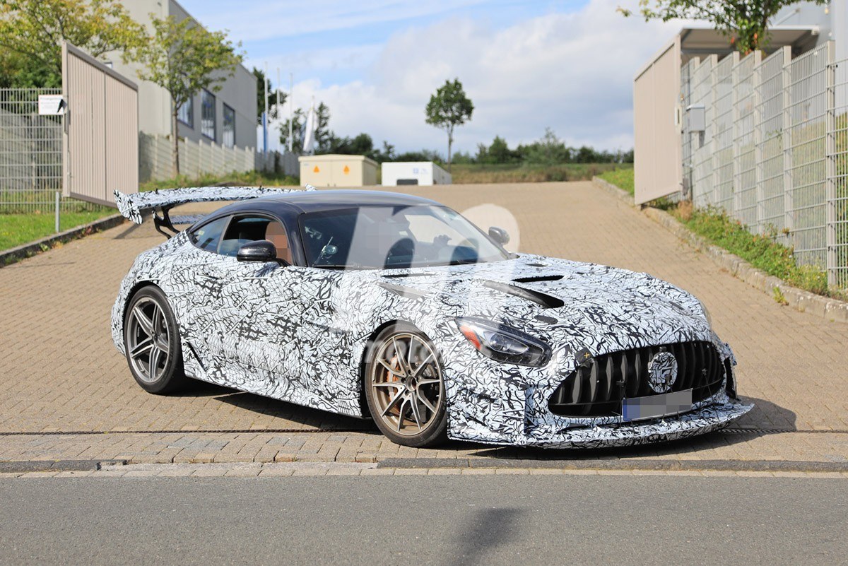 el-mercedes-amg-gt-r-black-series-nos-mu