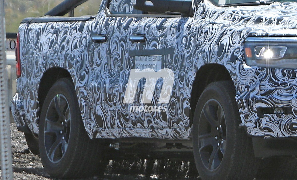 jeep-wagoneer-2021-fotos-espia-201960804