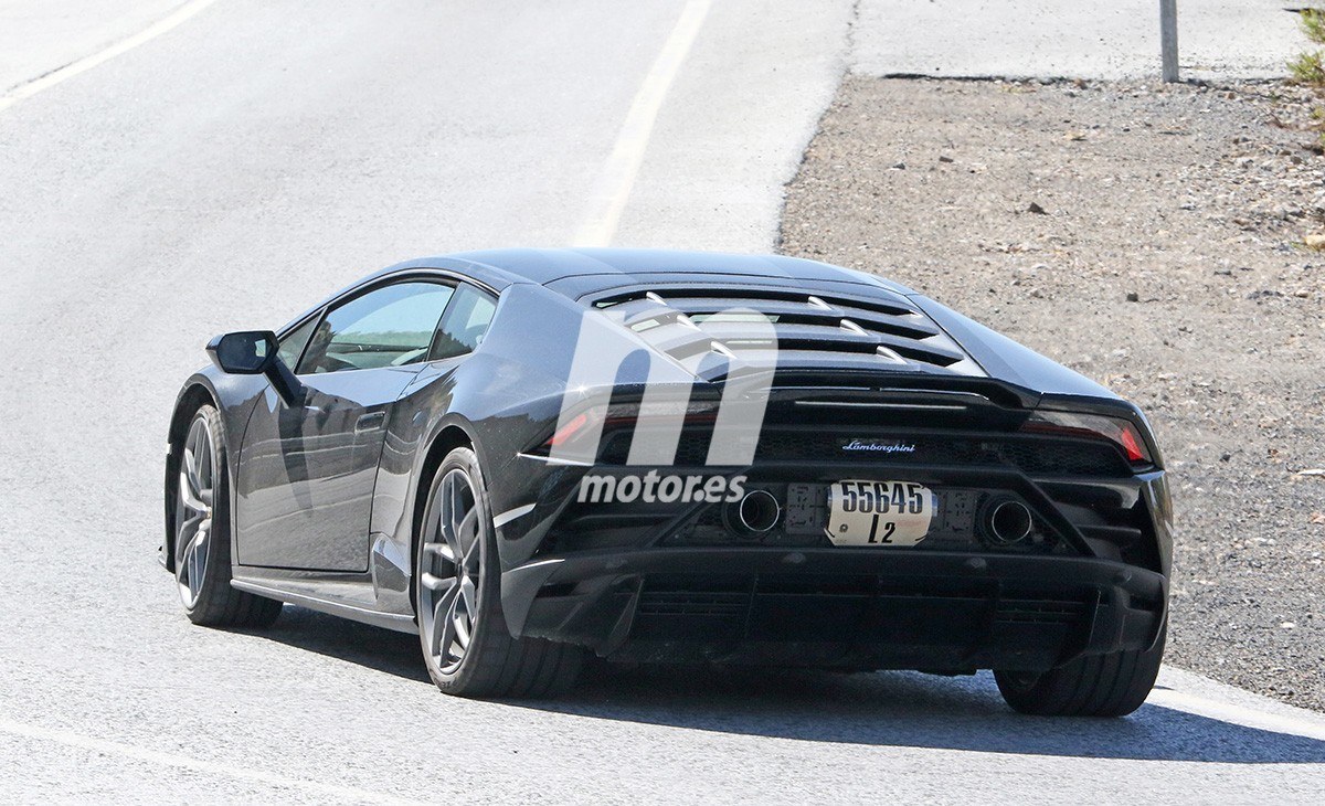 lamborghini-huracan-evo-performante-foto