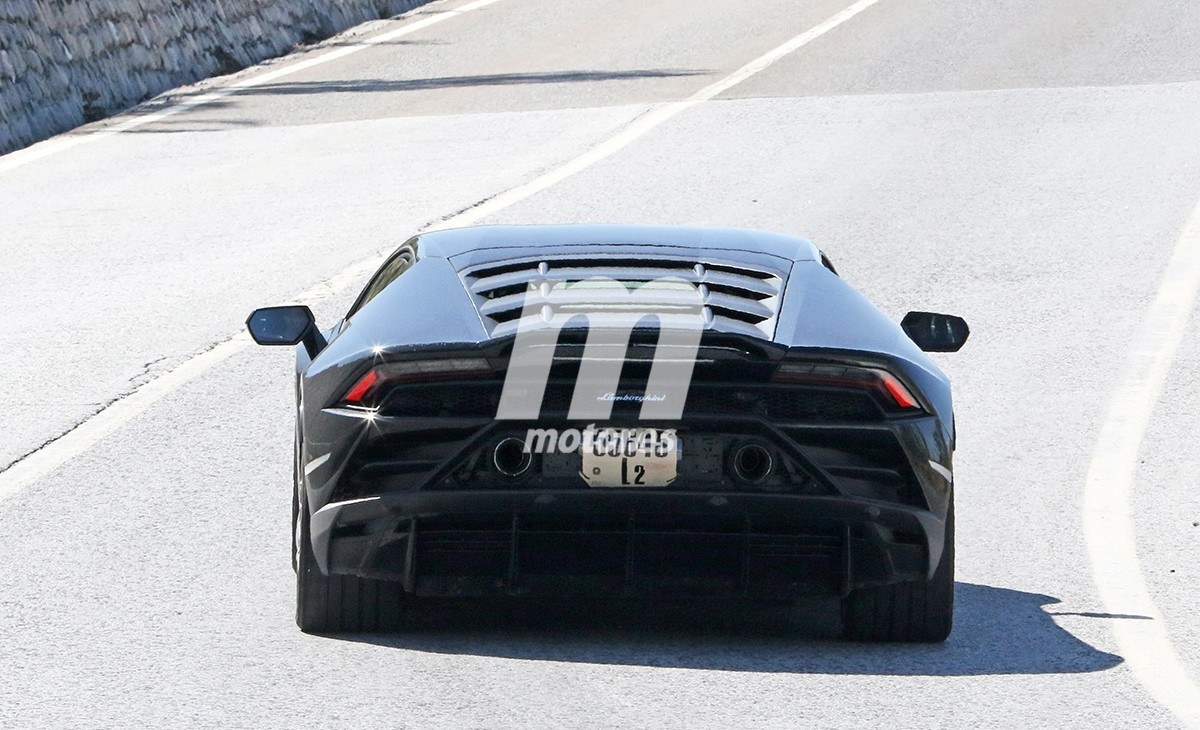 lamborghini-huracan-evo-performante-foto