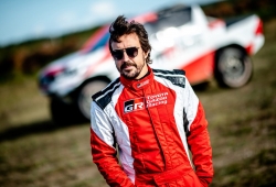 Nuevo test de Fernando Alonso con el Toyota Hilux en Polonia