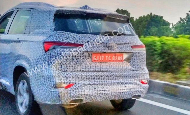 MG Hector - foto espía posterior