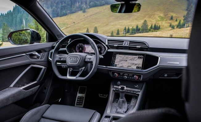 Audi Q3 Sportback - interior